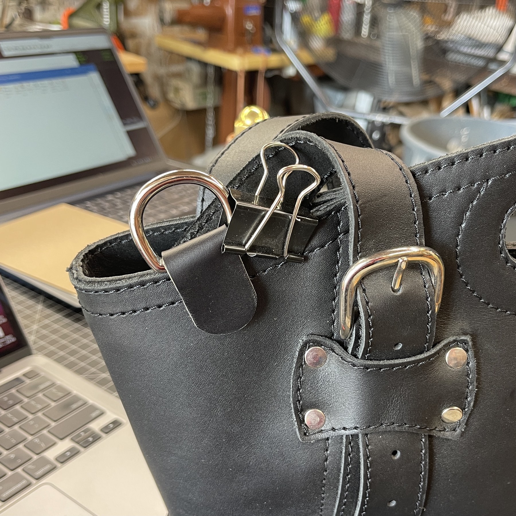 Soft Bucket Bag detail